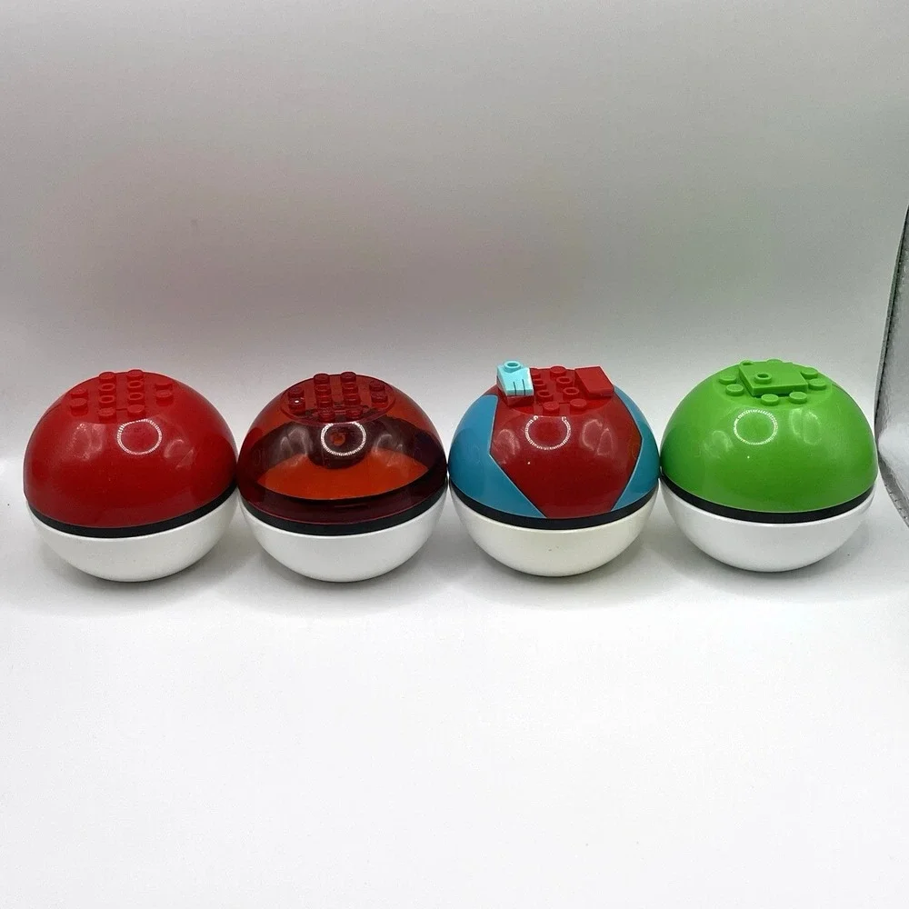 Mega Construx Empty Pokemon Pokeball Ball‎ LOT of 4
